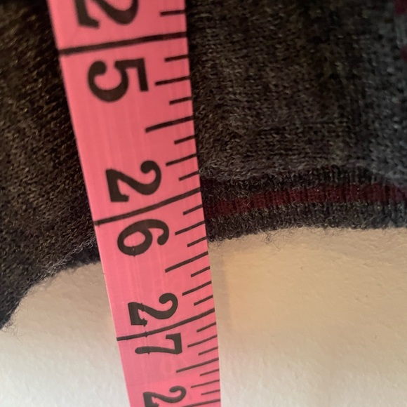 Gabby Isabella sweater - Picture 7 of 10